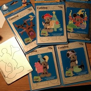 Set of 6 Disney Dies and Embossing Folders